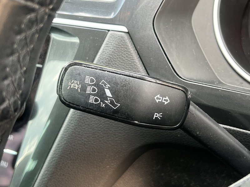 Volkswagen Tiguan TSI SE - U12408