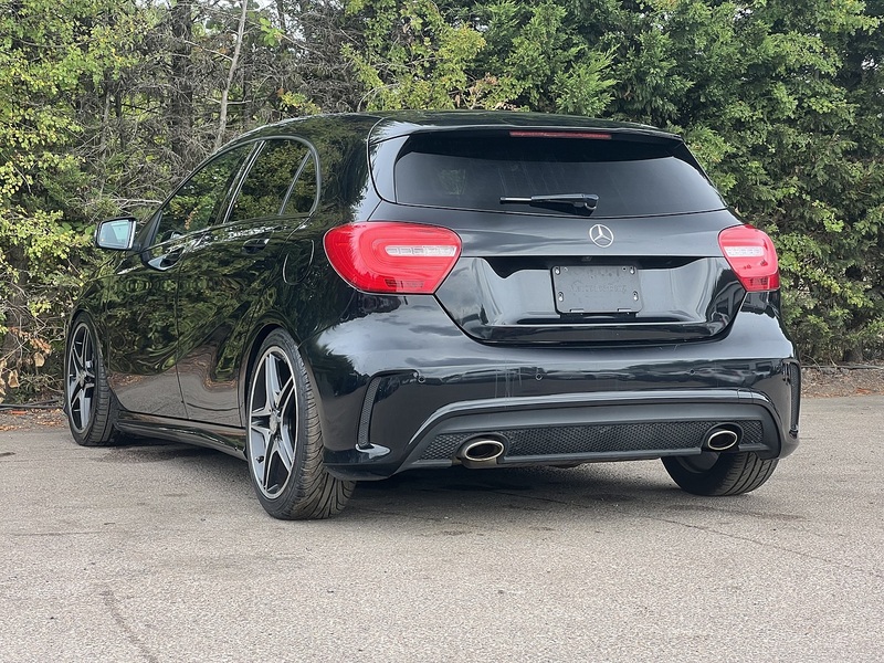 Mercedes-Benz A-Class A200 Amg Night Edition - U12412