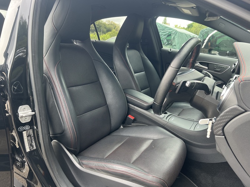 Mercedes-Benz A-Class A200 Amg Night Edition - U12412