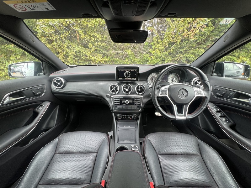 Mercedes-Benz A-Class A200 Amg Night Edition - U12412