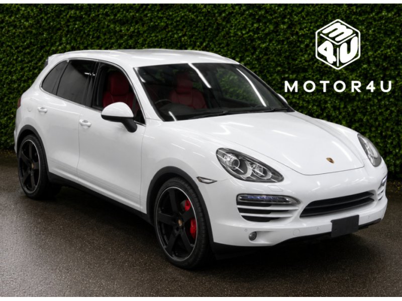 Porsche Cayenne S - U12414
