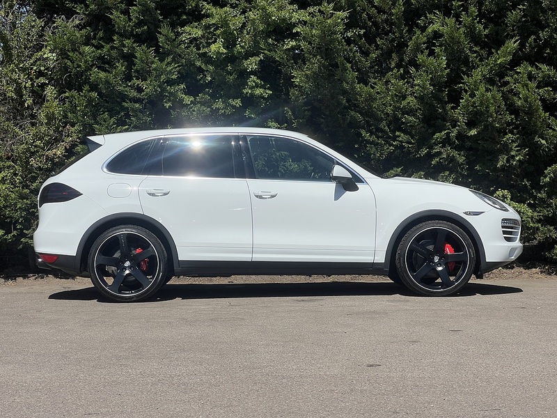 Porsche Cayenne S - U12414