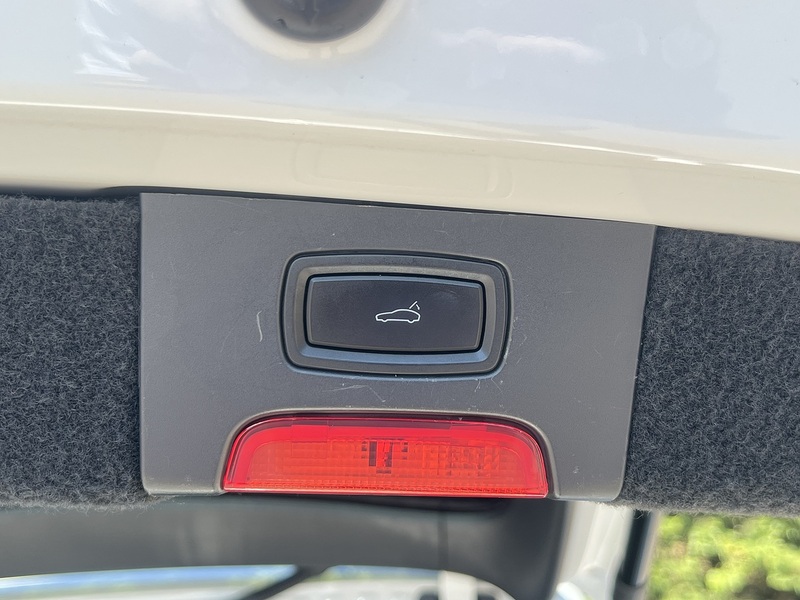 Porsche Cayenne S - U12414