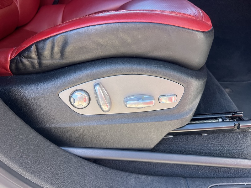 Porsche Cayenne S - U12414