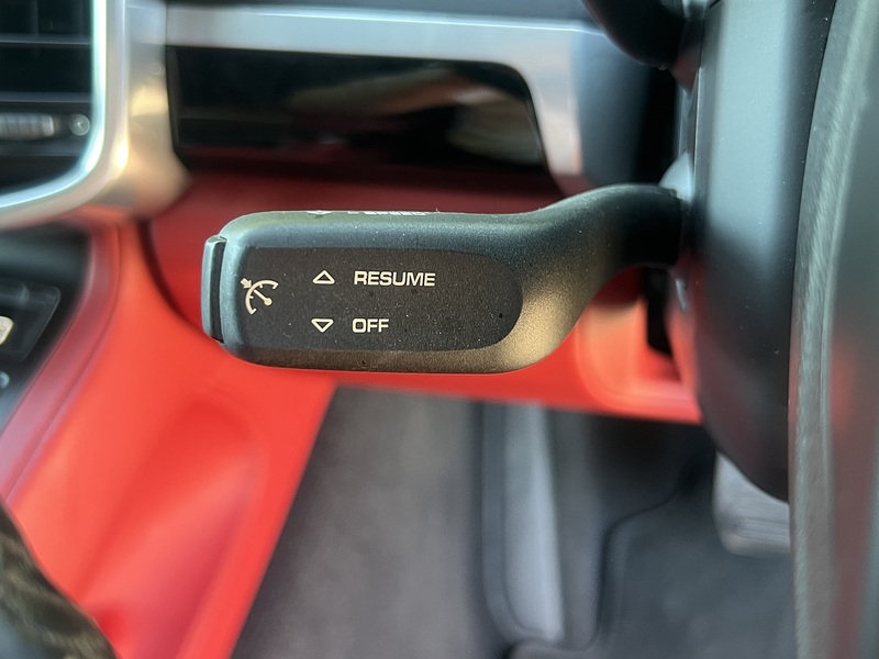 Porsche Cayenne S - U12414