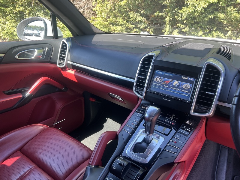 Porsche Cayenne S - U12414