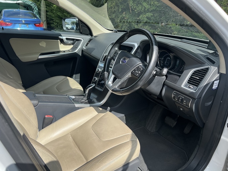 Volvo Xc60 D4 Se Lux Nav Awd - U12416