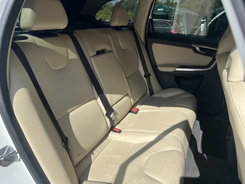 Volvo Xc60 D4 Se Lux Nav Awd - U12416