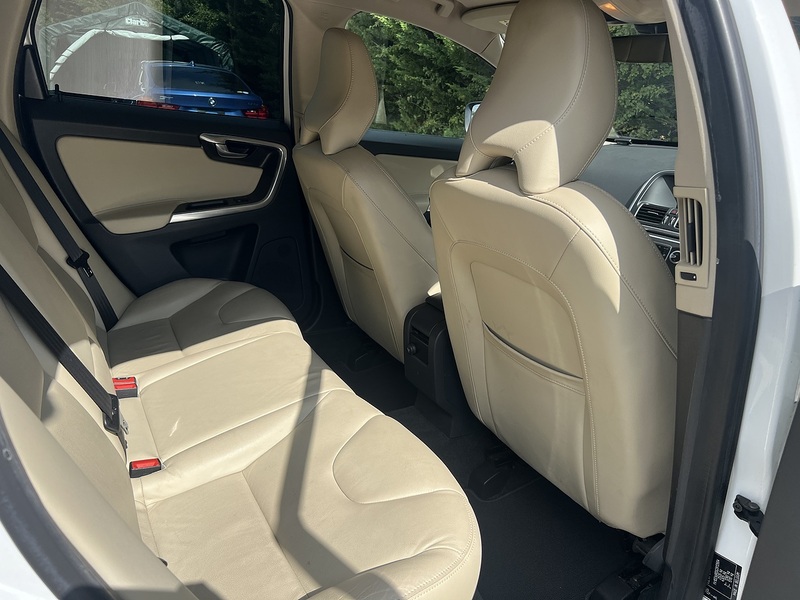 Volvo Xc60 D4 Se Lux Nav Awd - U12416