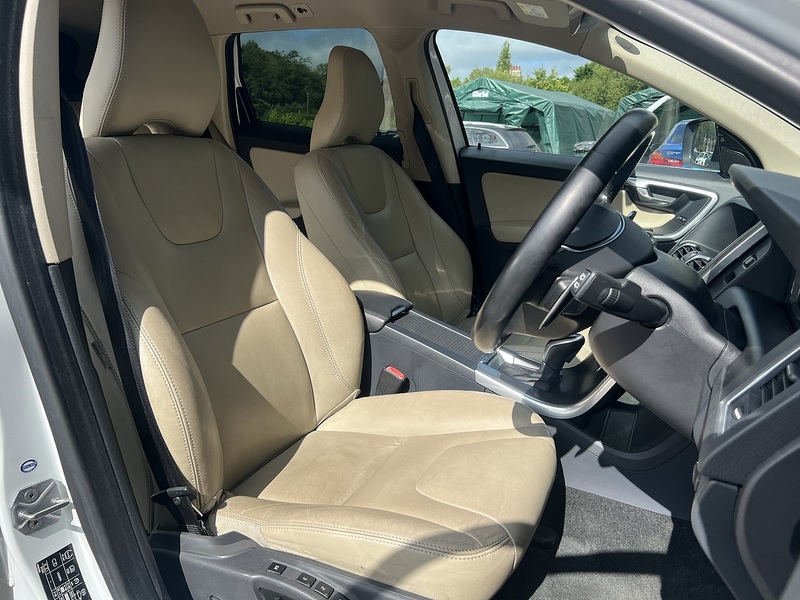 Volvo Xc60 D4 Se Lux Nav Awd - U12416
