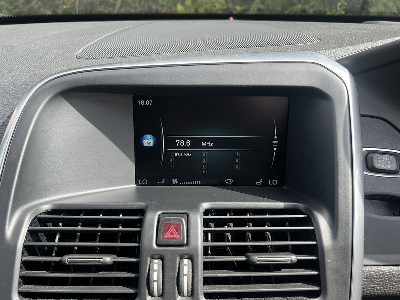 Volvo Xc60 D4 Se Lux Nav Awd - U12416