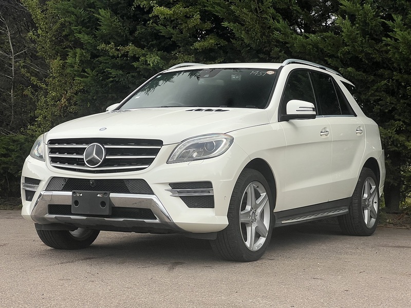 Mercedes-Benz MClass ML350 - U12417