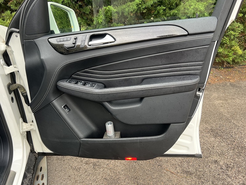Mercedes-Benz MClass ML350 - U12417