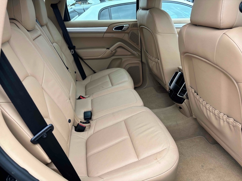 Porsche Cayenne S E-Hybrid Tiptronic - U12421