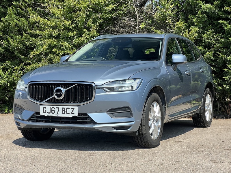 Volvo XC60 D4 Momentum - U12424