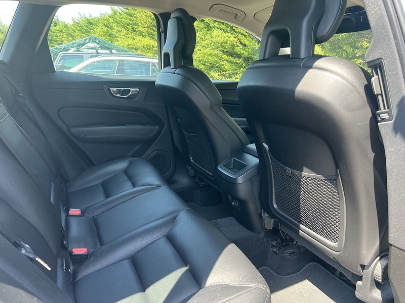 Volvo XC60 D4 Momentum - U12424