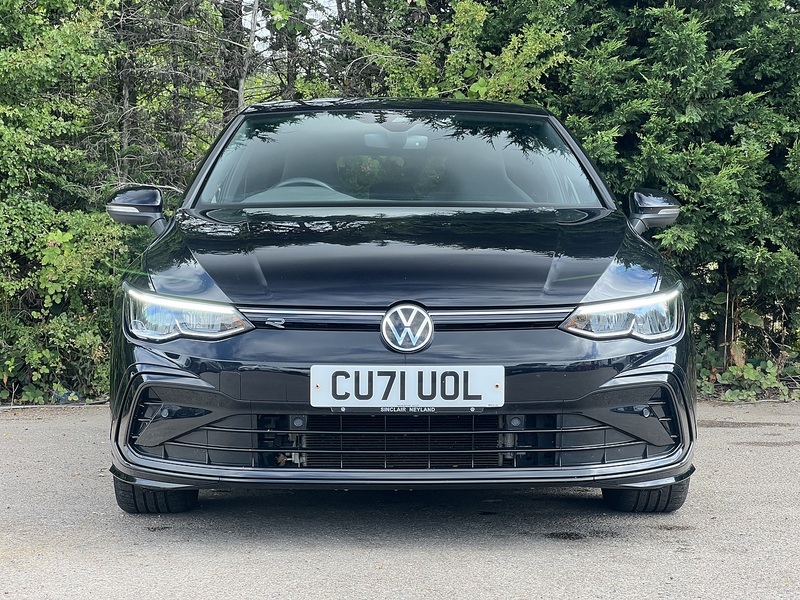Volkswagen Golf eTSI MHEV R-Line - U12425