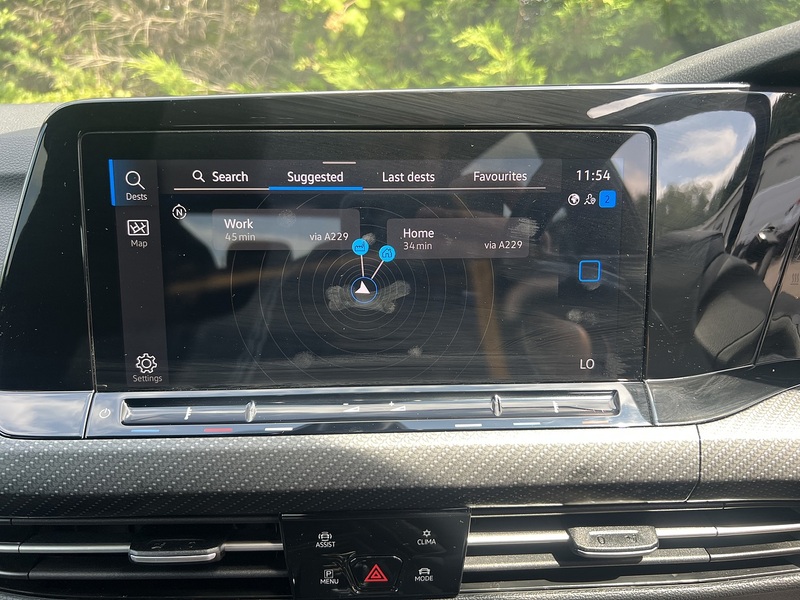 Volkswagen Golf eTSI MHEV R-Line - U12425