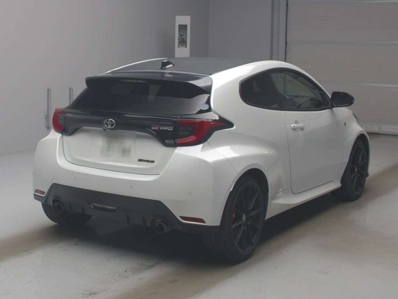 Toyota Yaris Gr-Y Circuit - U12427