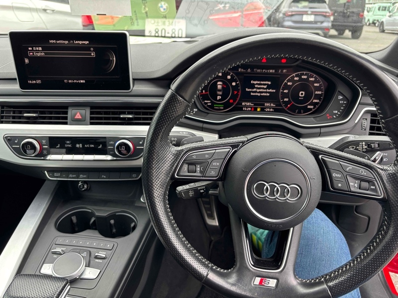 Audi A4 Quattro S Line - U12429