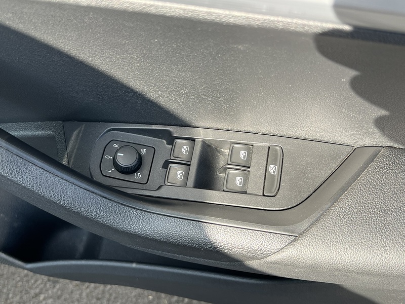 Skoda Karoq TSI ACT SE - U12432
