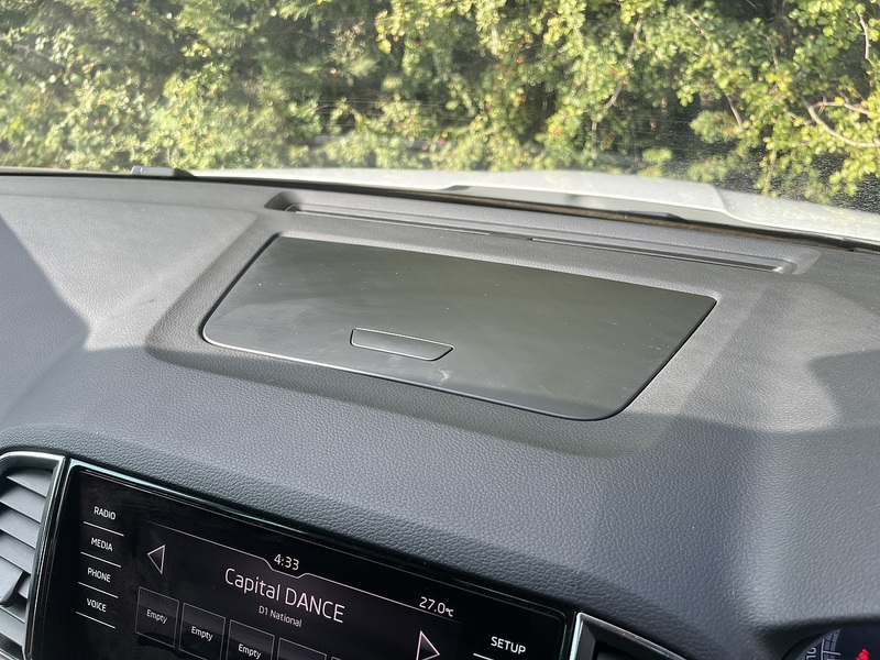 Skoda Karoq TSI ACT SE - U12432