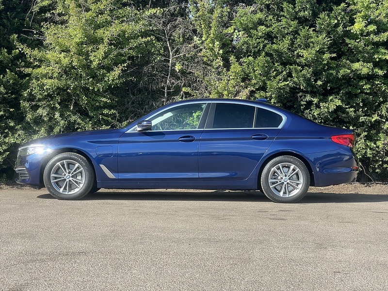 BMW 5 Series 530e SE - U12433