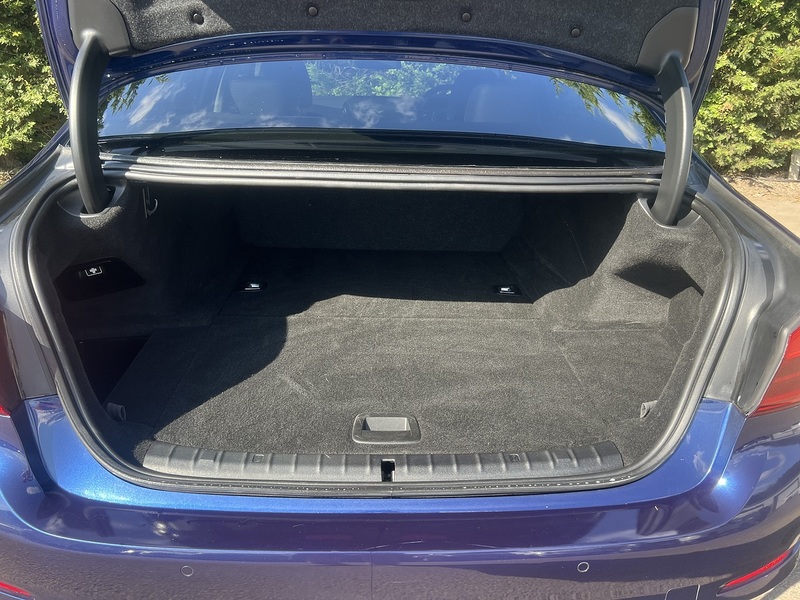 BMW 5 Series 530e SE - U12433