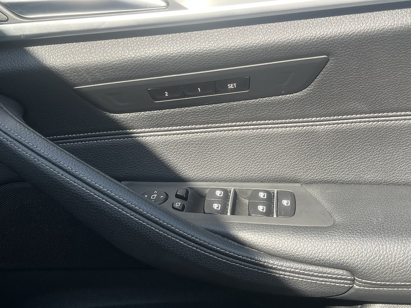 BMW 5 Series 530e SE - U12433