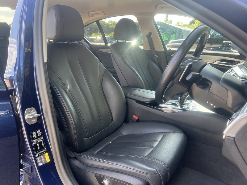 BMW 5 Series 530e SE - U12433