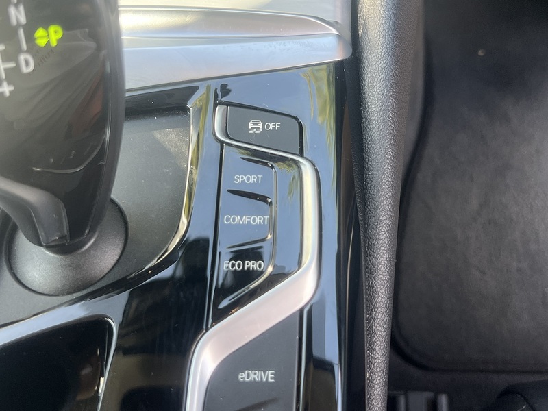 BMW 5 Series 530e SE - U12433