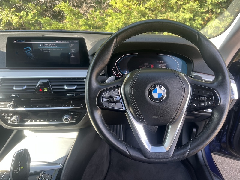 BMW 5 Series 530e SE - U12433