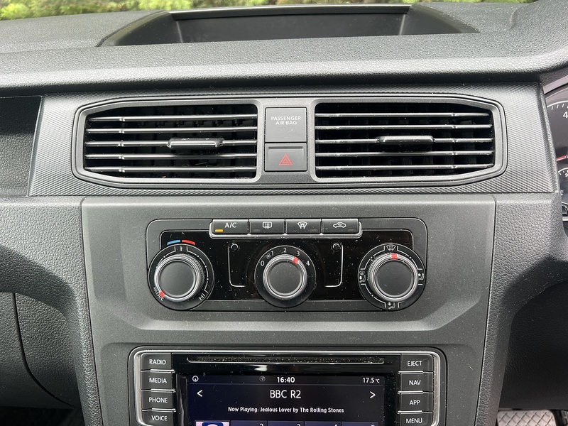Volkswagen Caddy TSI C20 BlueMotion Tech Highline - U12441
