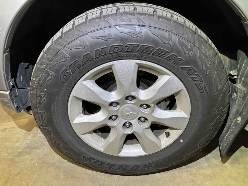 Mitsubishi Pajero Long Exceed - U12442