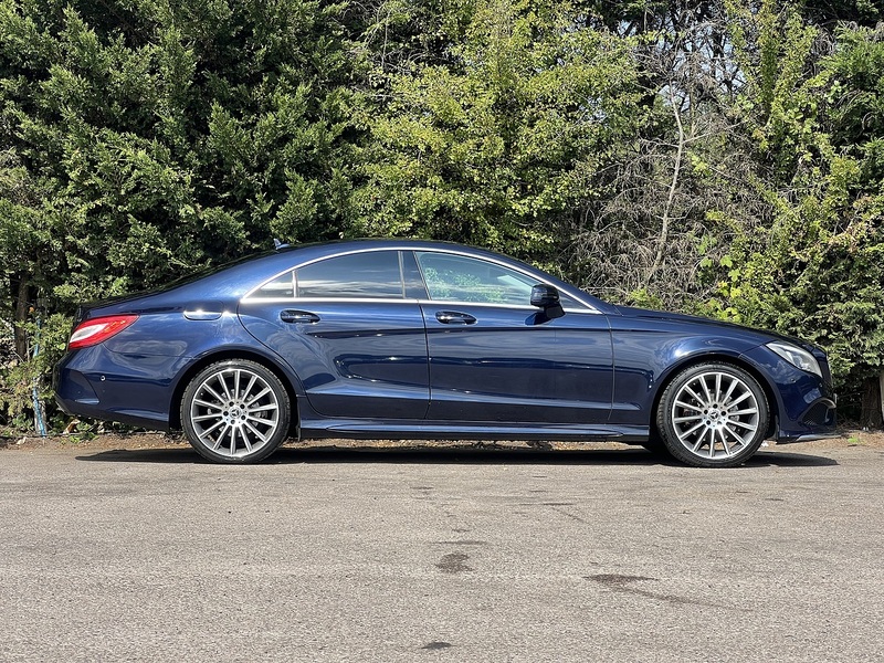 Mercedes-Benz CLS CLS220d AMG Line - U12446