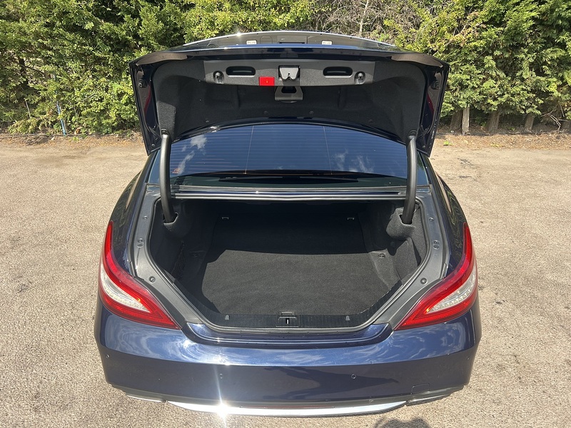 Mercedes-Benz CLS CLS220d AMG Line - U12446