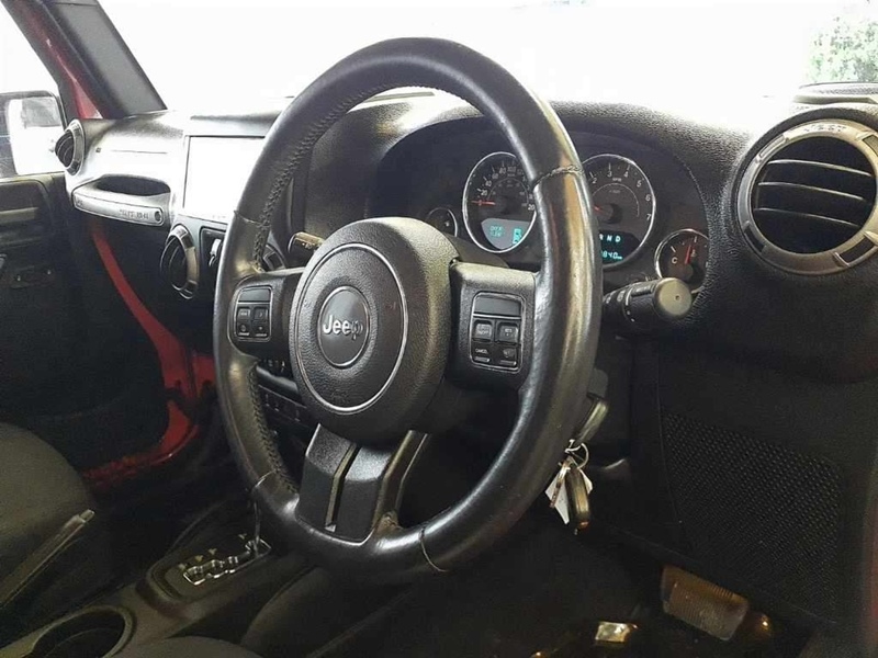 Jeep Wrangler Unlimited Sport - U12450