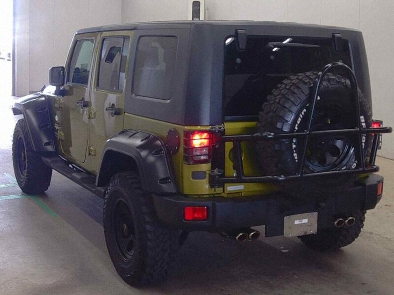 Jeep Wrangler Sahara Unlimited - U12454