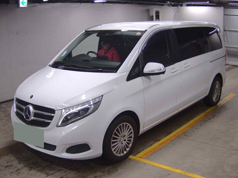 Mercedes-Benz V-Class V220 D Sport - U12464