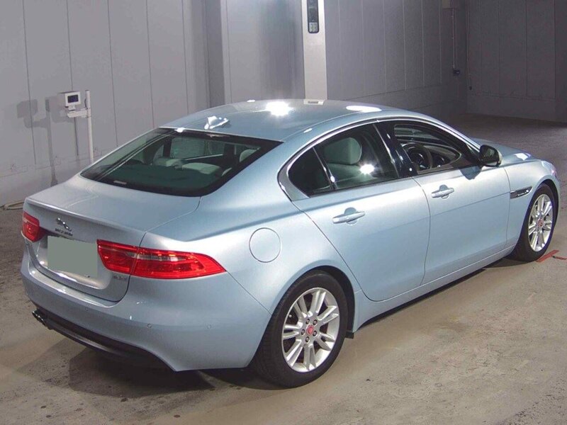 Jaguar Xe Se - U12469