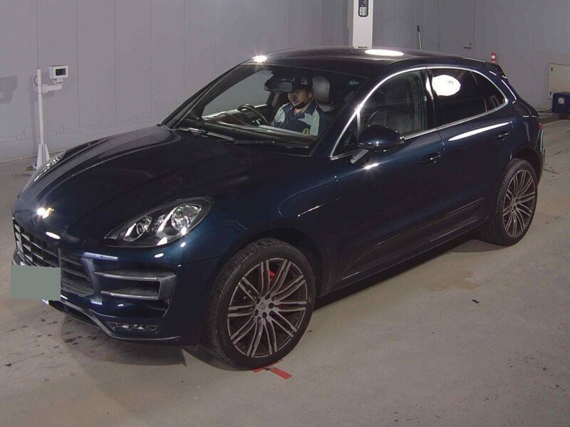 Porsche Macan Turbo Pdk - U12471