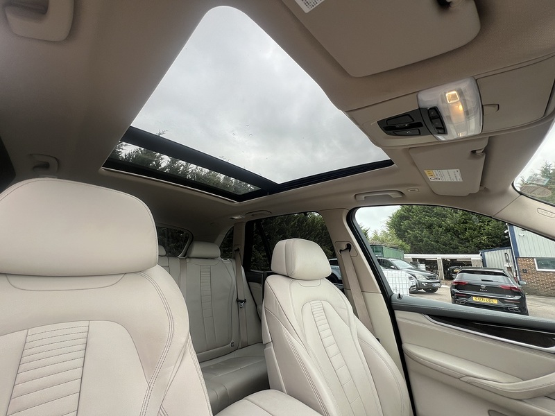 BMW X5 Xdrive35d X Line - U12474