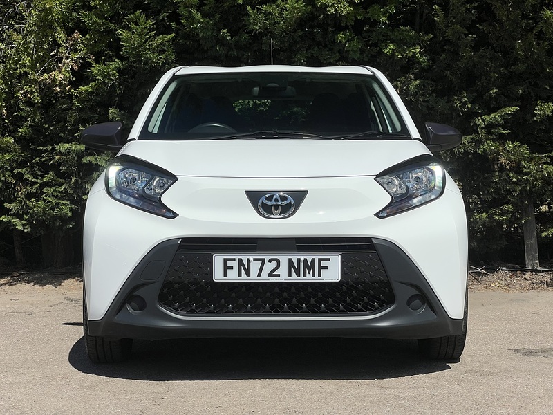 Toyota Aygo X VVT-i Pure - U12475
