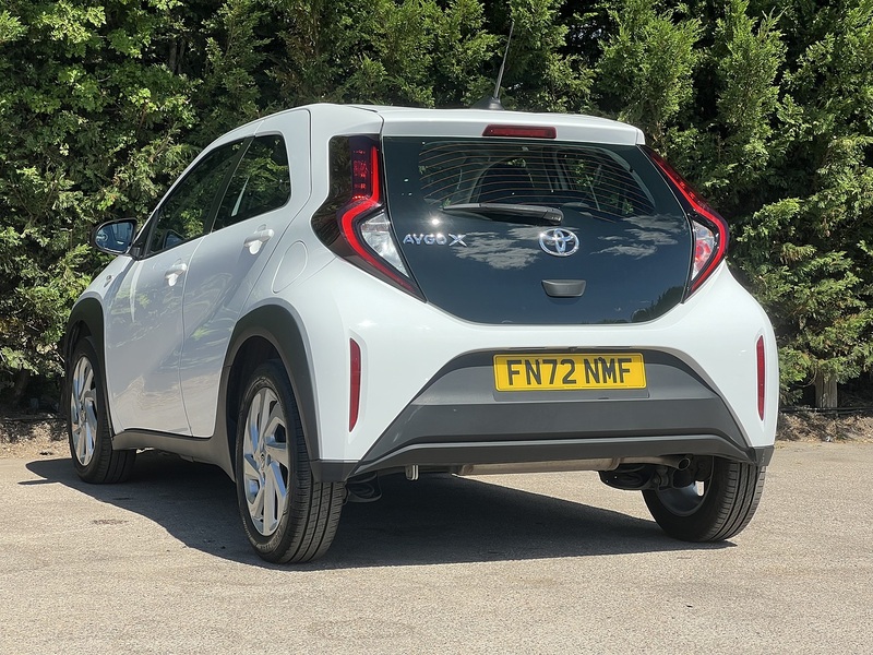 Toyota Aygo X VVT-i Pure - U12475