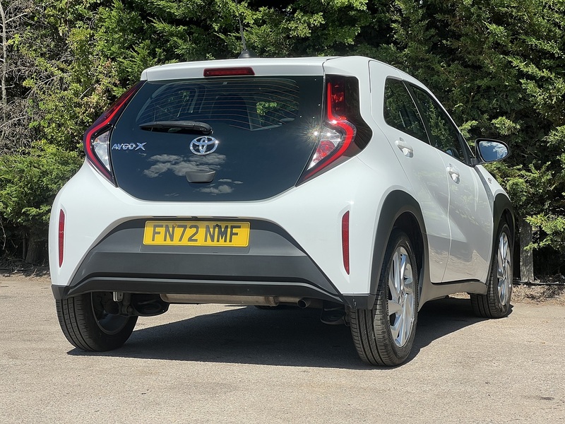Toyota Aygo X VVT-i Pure - U12475