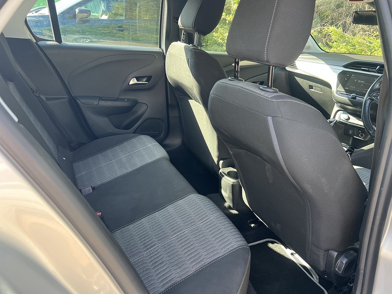 Vauxhall Corsa SE Edition - U12476