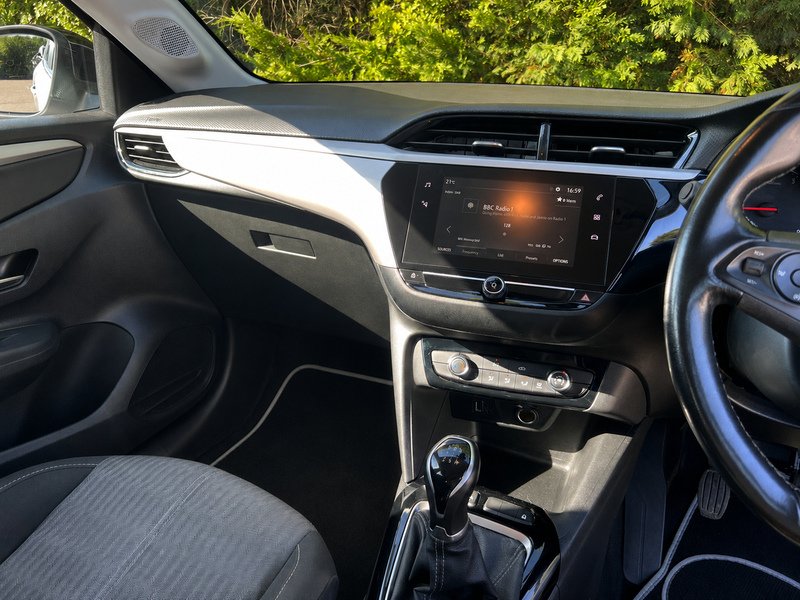 Vauxhall Corsa SE Edition - U12476
