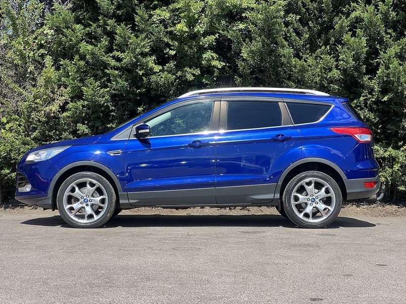 Ford Kuga TDCi Titanium - U12478