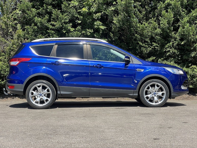 Ford Kuga TDCi Titanium - U12478
