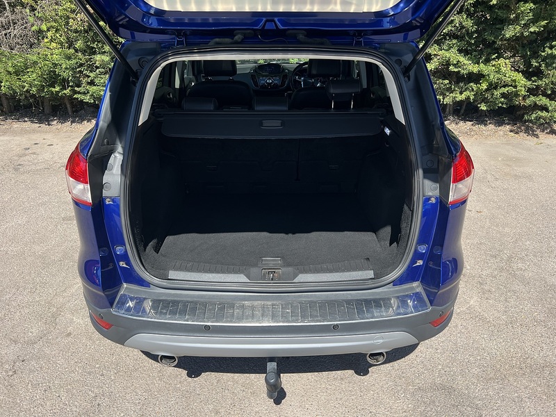 Ford Kuga TDCi Titanium - U12478
